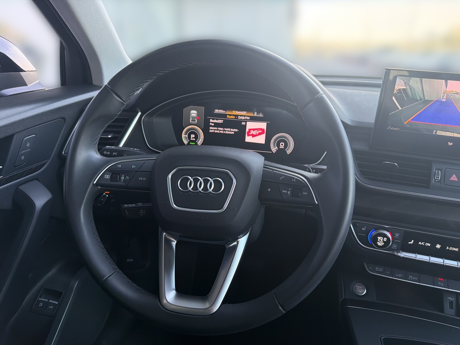 Audi Q5 Sportback - zdjęcie 23