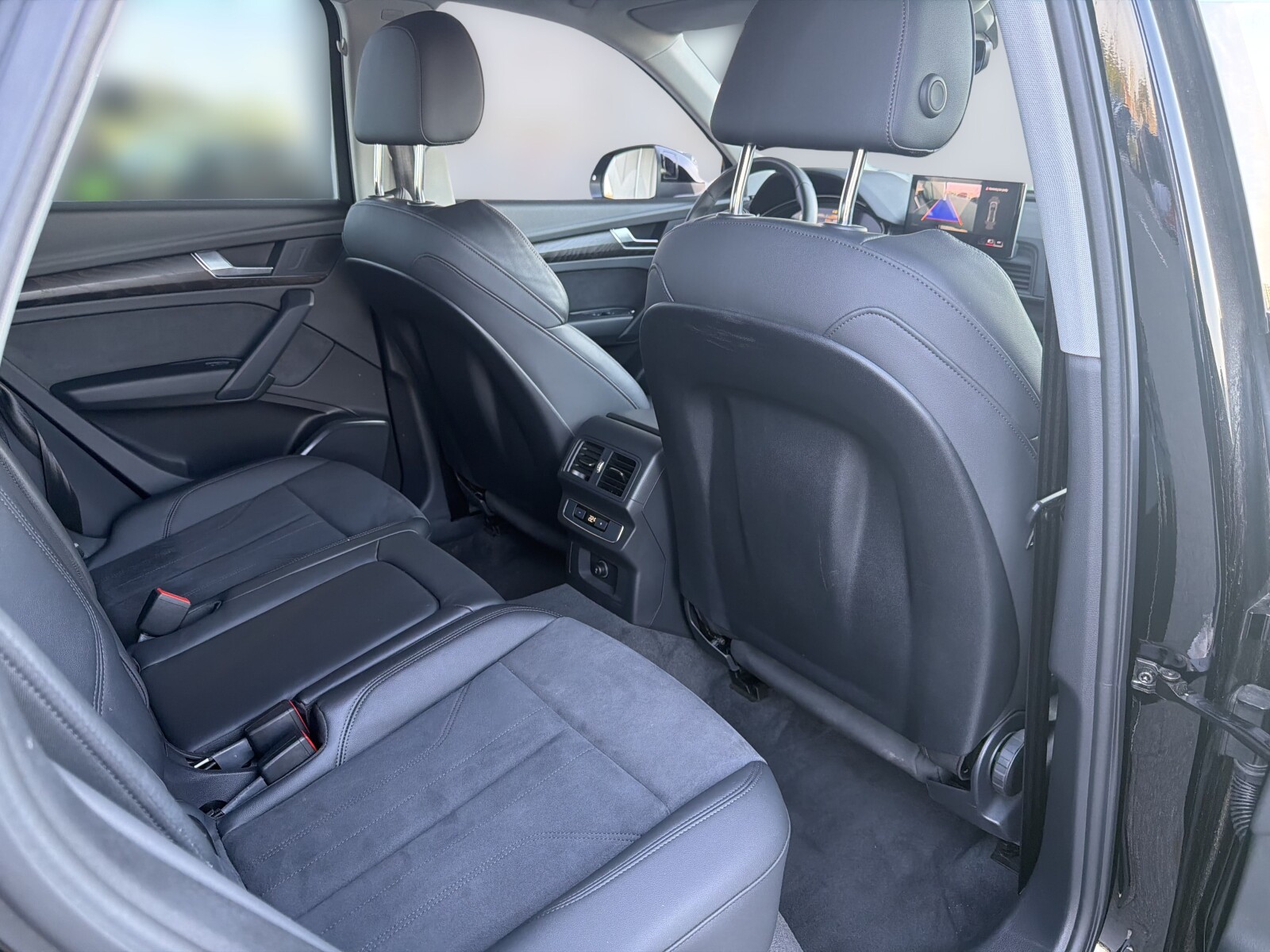 Audi Q5 Sportback - zdjęcie 18