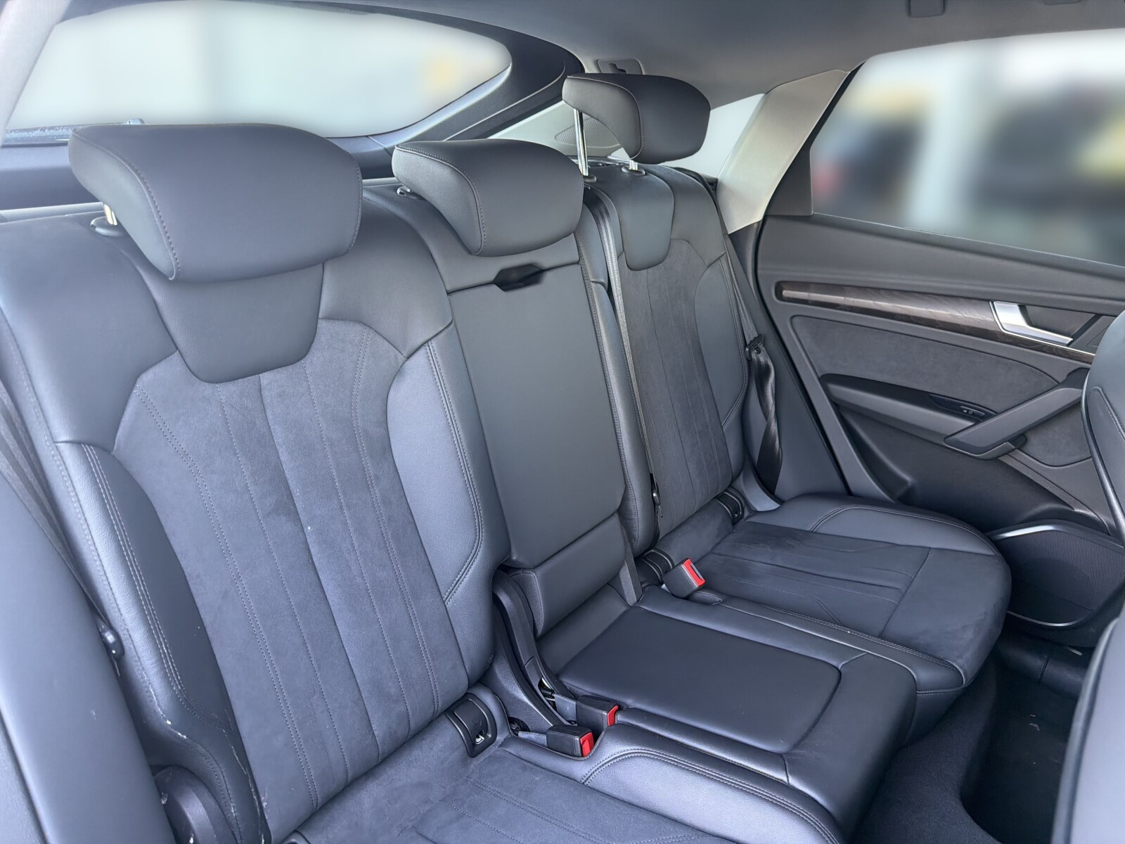 Audi Q5 Sportback - zdjęcie 17