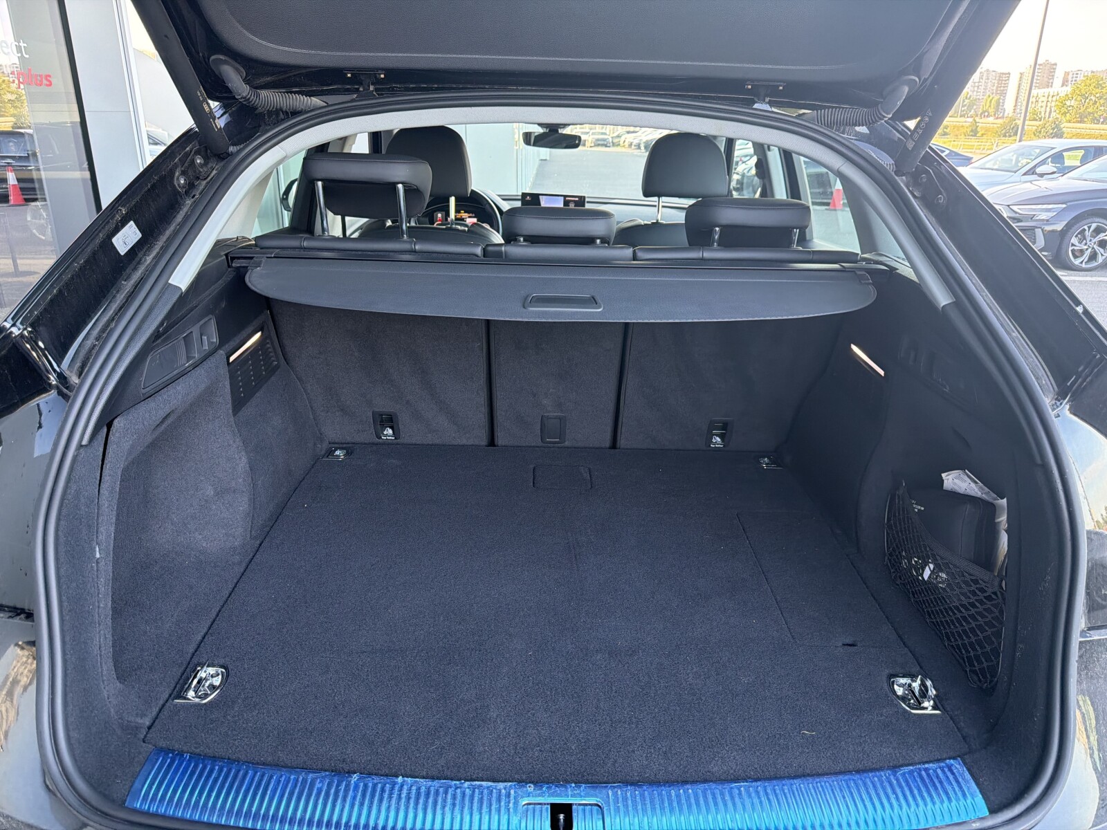 Audi Q5 Sportback - zdjęcie 11