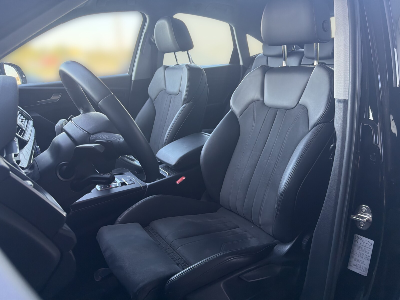 Audi Q5 Sportback - zdjęcie 14