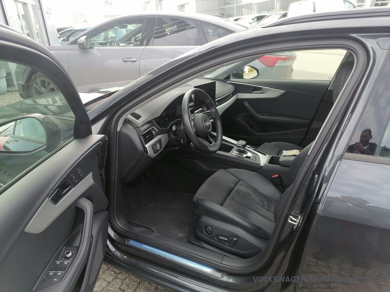 Audi A4 Avant - zdjęcie 7