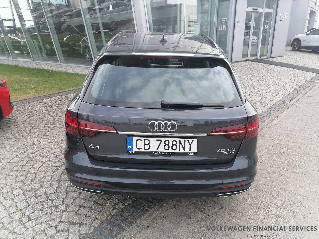 Audi A4 Avant - zdjęcie 5