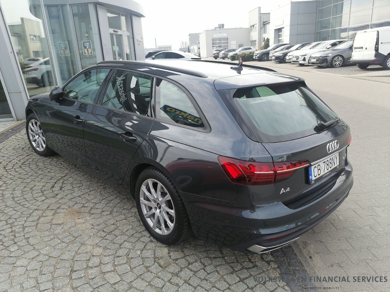 Audi A4 Avant - zdjęcie 6