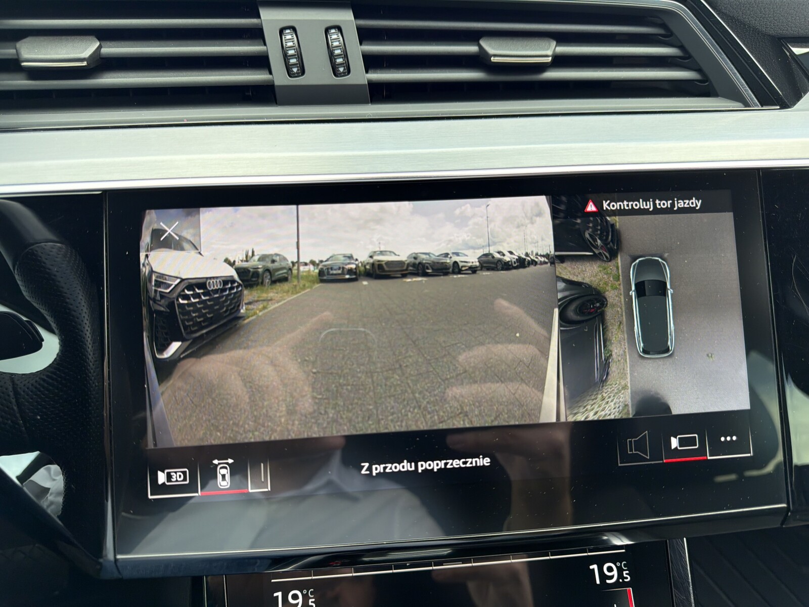 Audi e-tron - zdjęcie 28