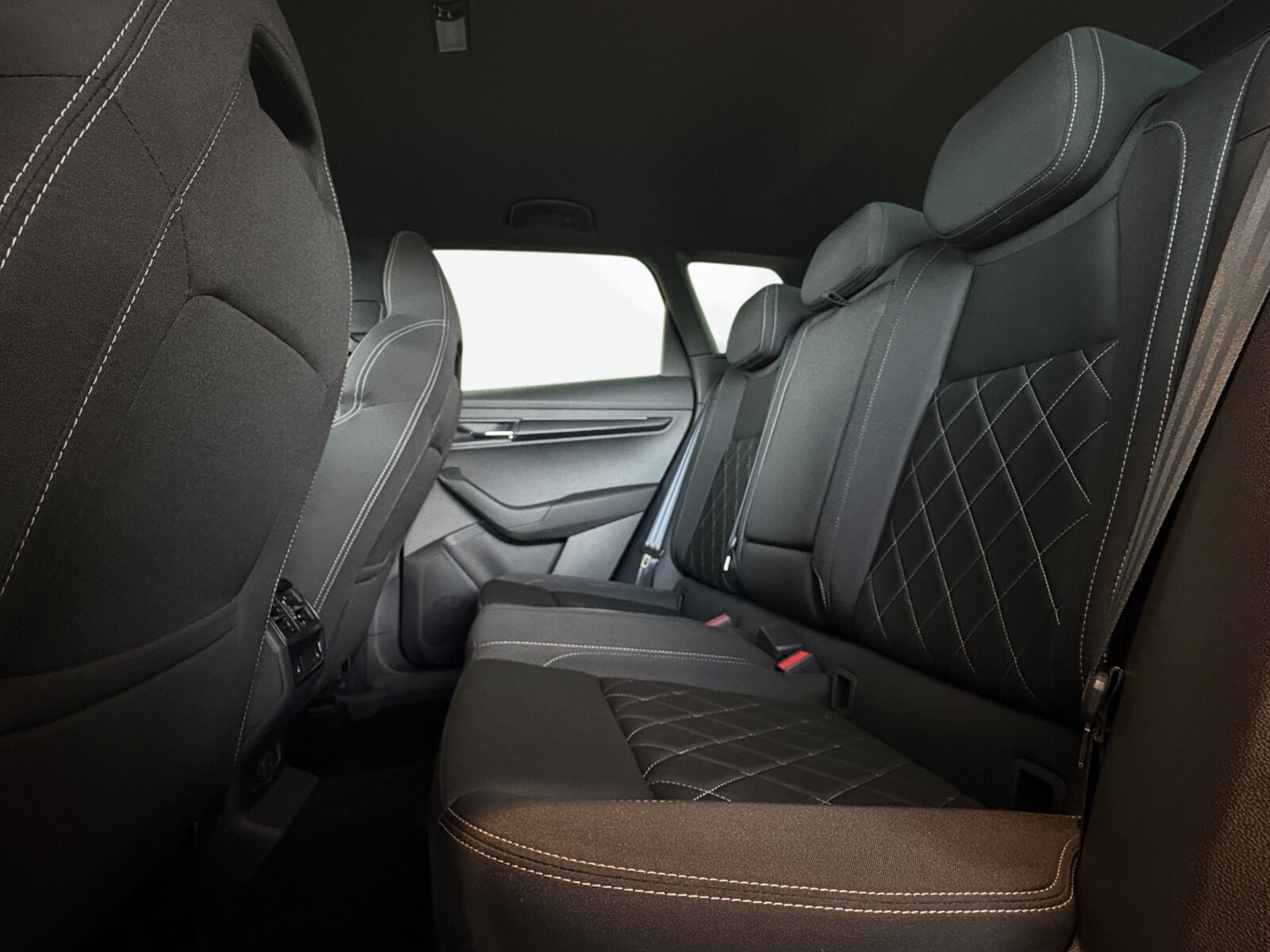 Škoda Karoq - zdjęcie 21
