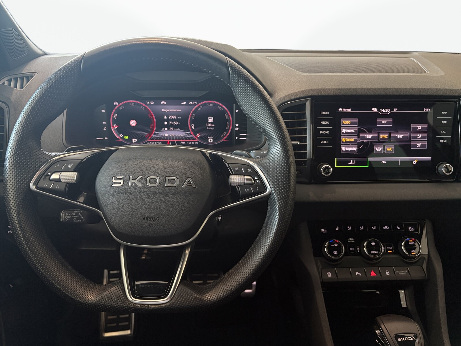 Škoda Karoq - zdjęcie 20