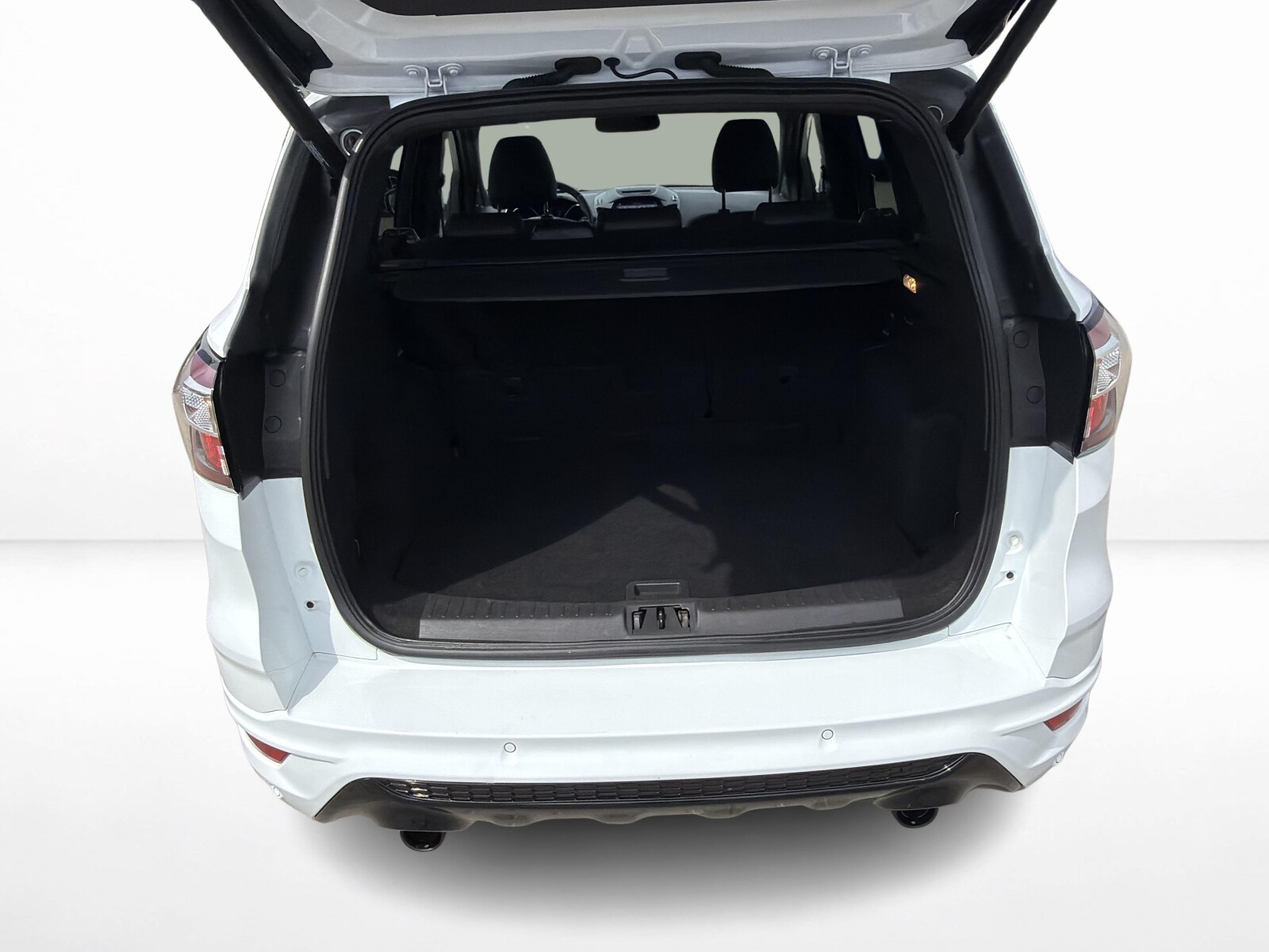 Ford Kuga - zdjęcie 16