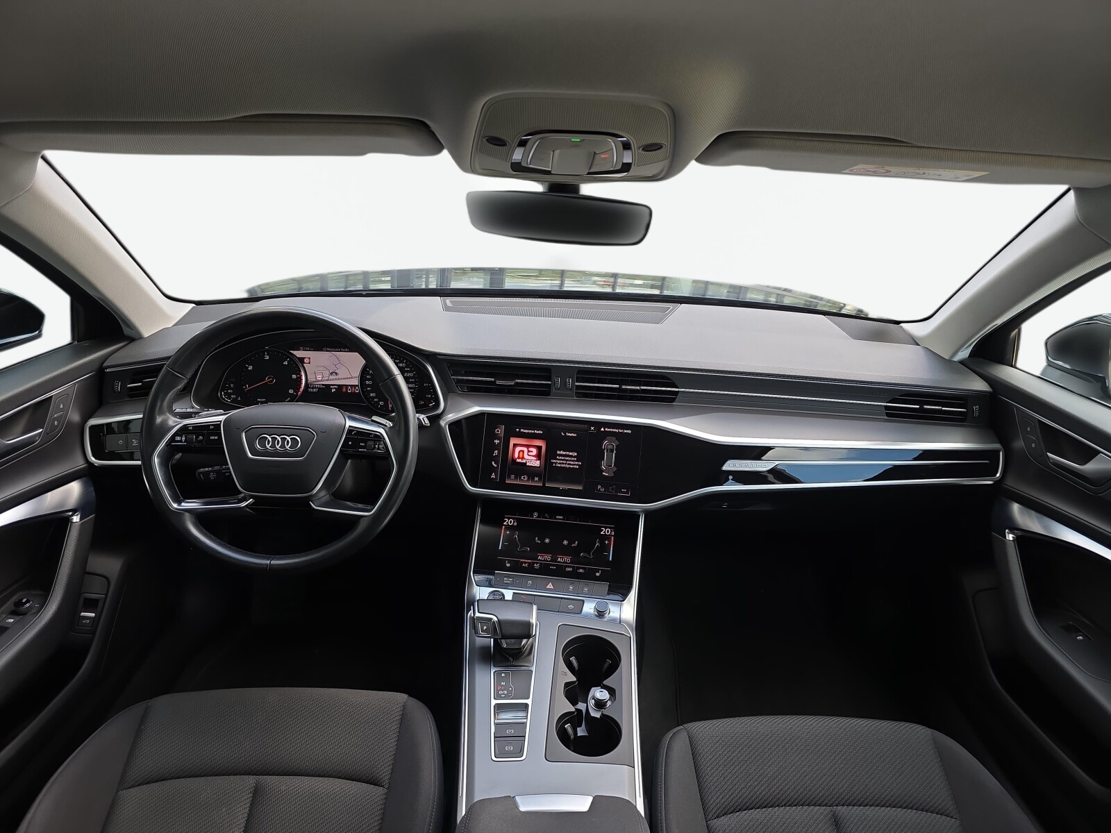 Audi A6 Avant - zdjęcie 19