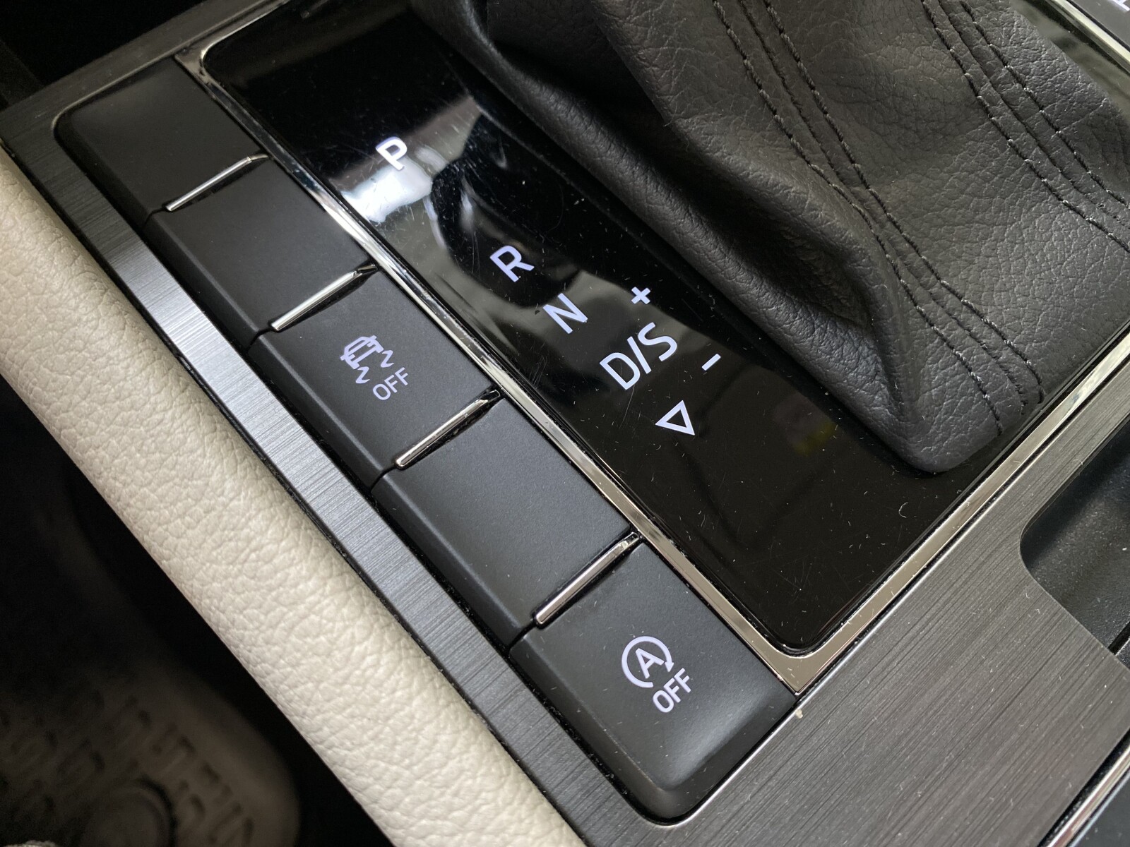 Škoda Superb - zdjęcie 17