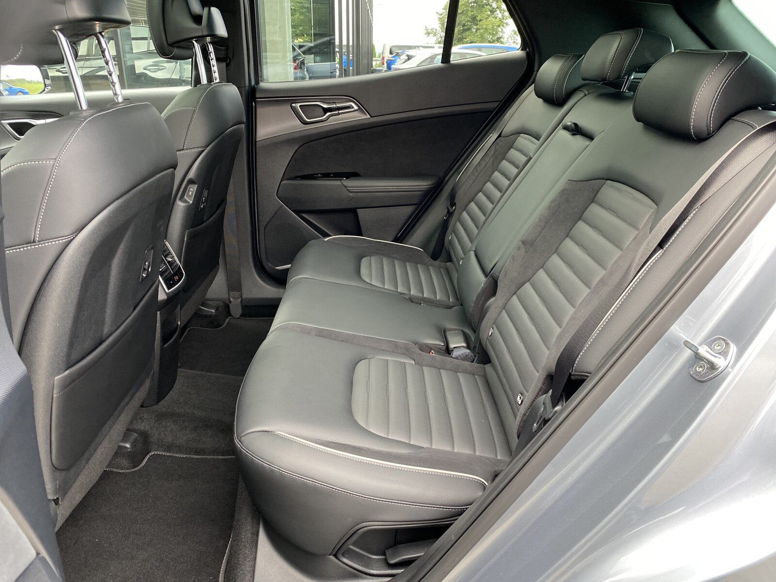 Kia Sportage - zdjęcie 14