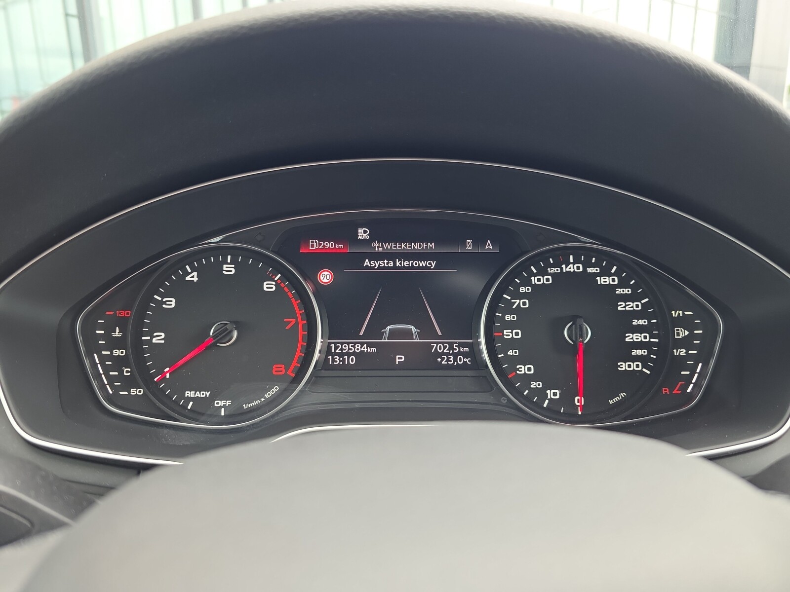 Audi A4 Avant - zdjęcie 17