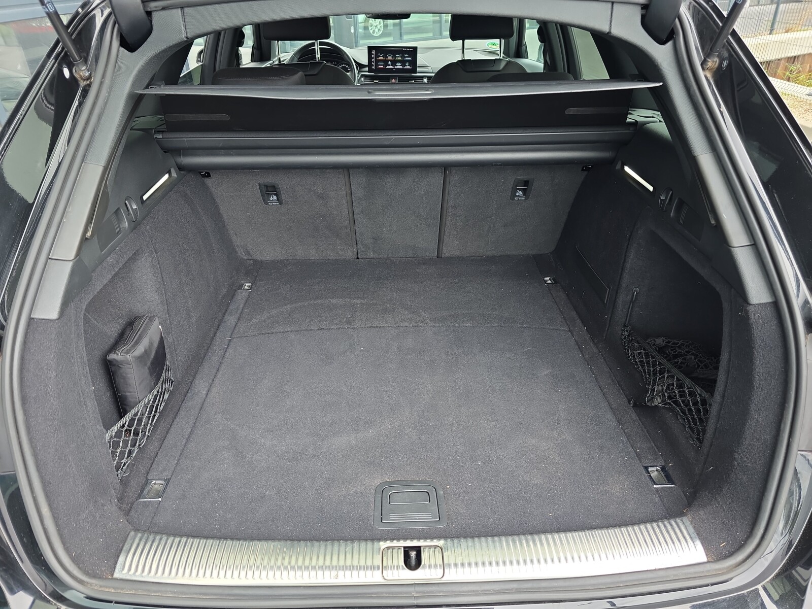 Audi A4 Avant - zdjęcie 31