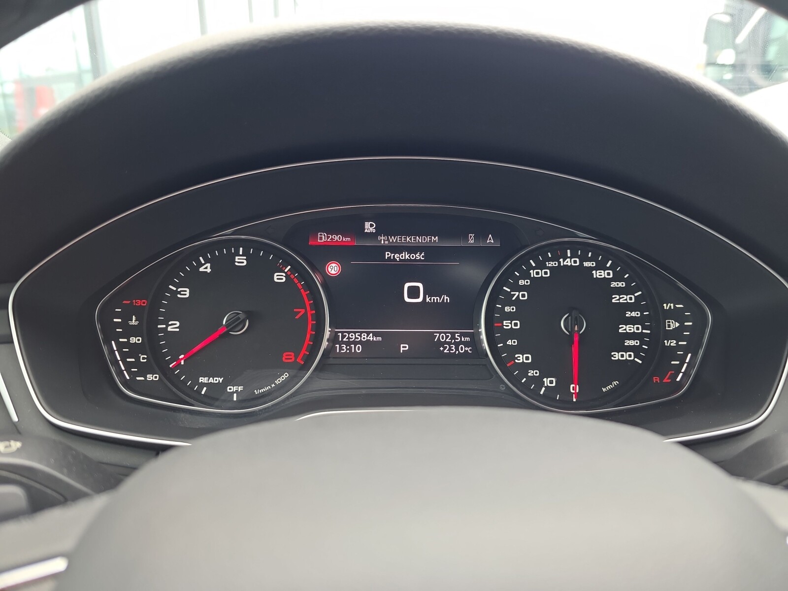 Audi A4 Avant - zdjęcie 19