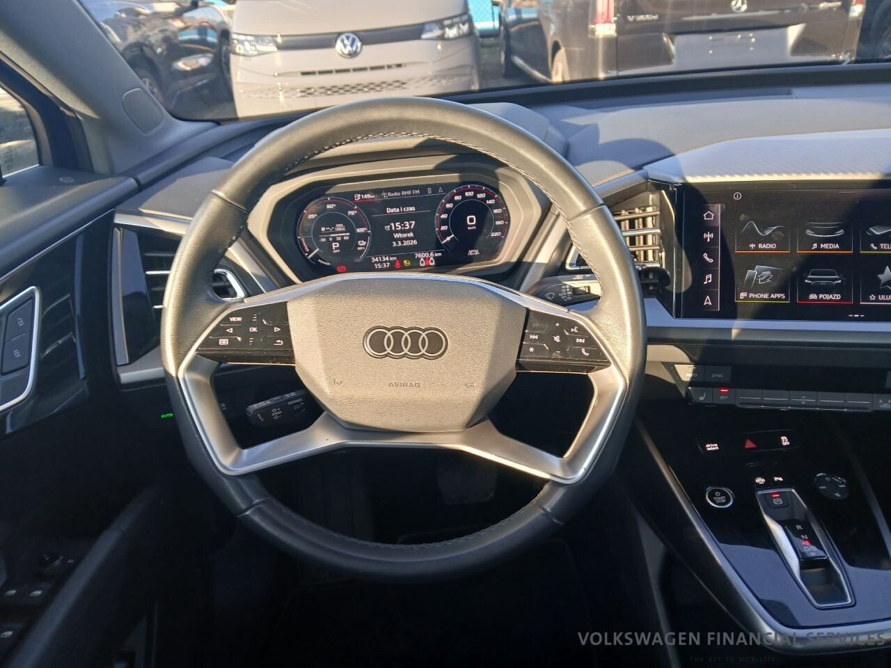 Audi Q4 Sportback e-tron - zdjęcie 13