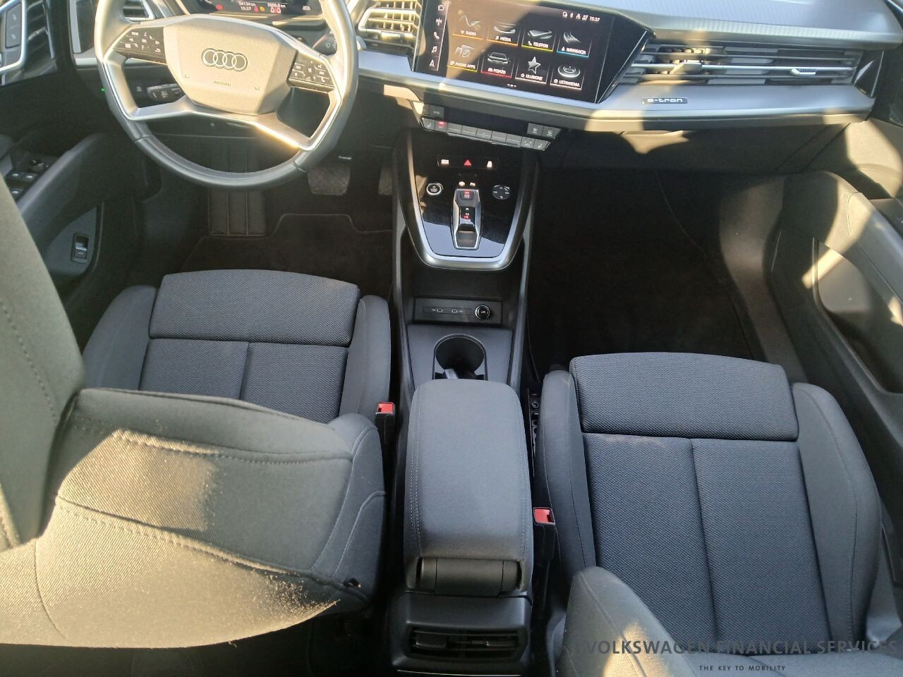 Audi Q4 Sportback e-tron - zdjęcie 12