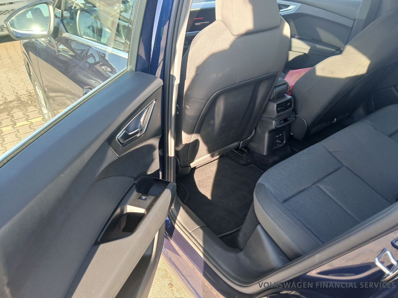 Audi Q4 Sportback e-tron - zdjęcie 9