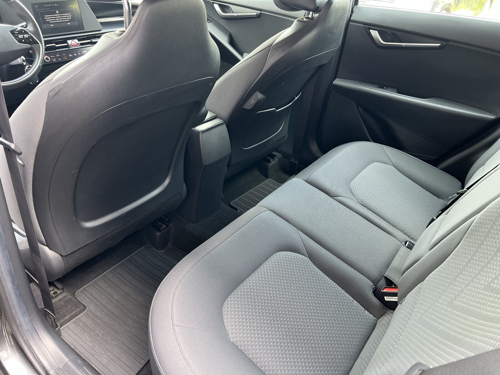 Kia Niro - zdjęcie 22