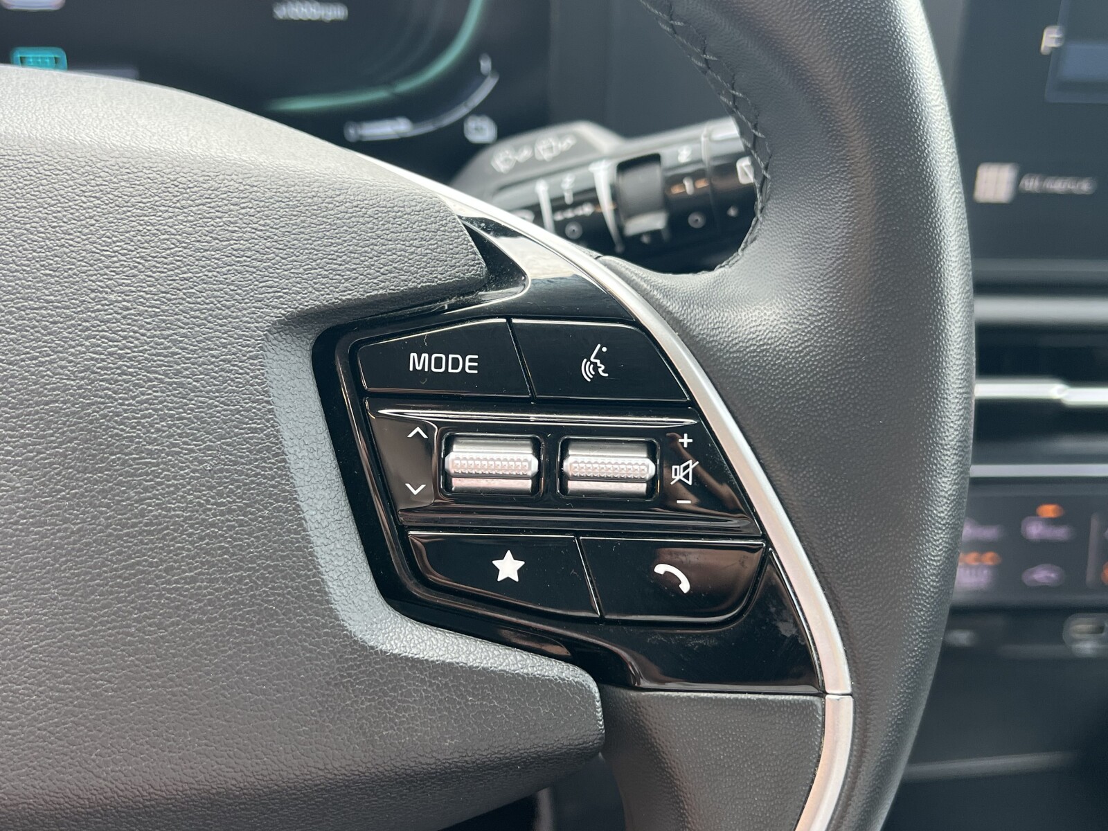 Kia Niro - zdjęcie 14