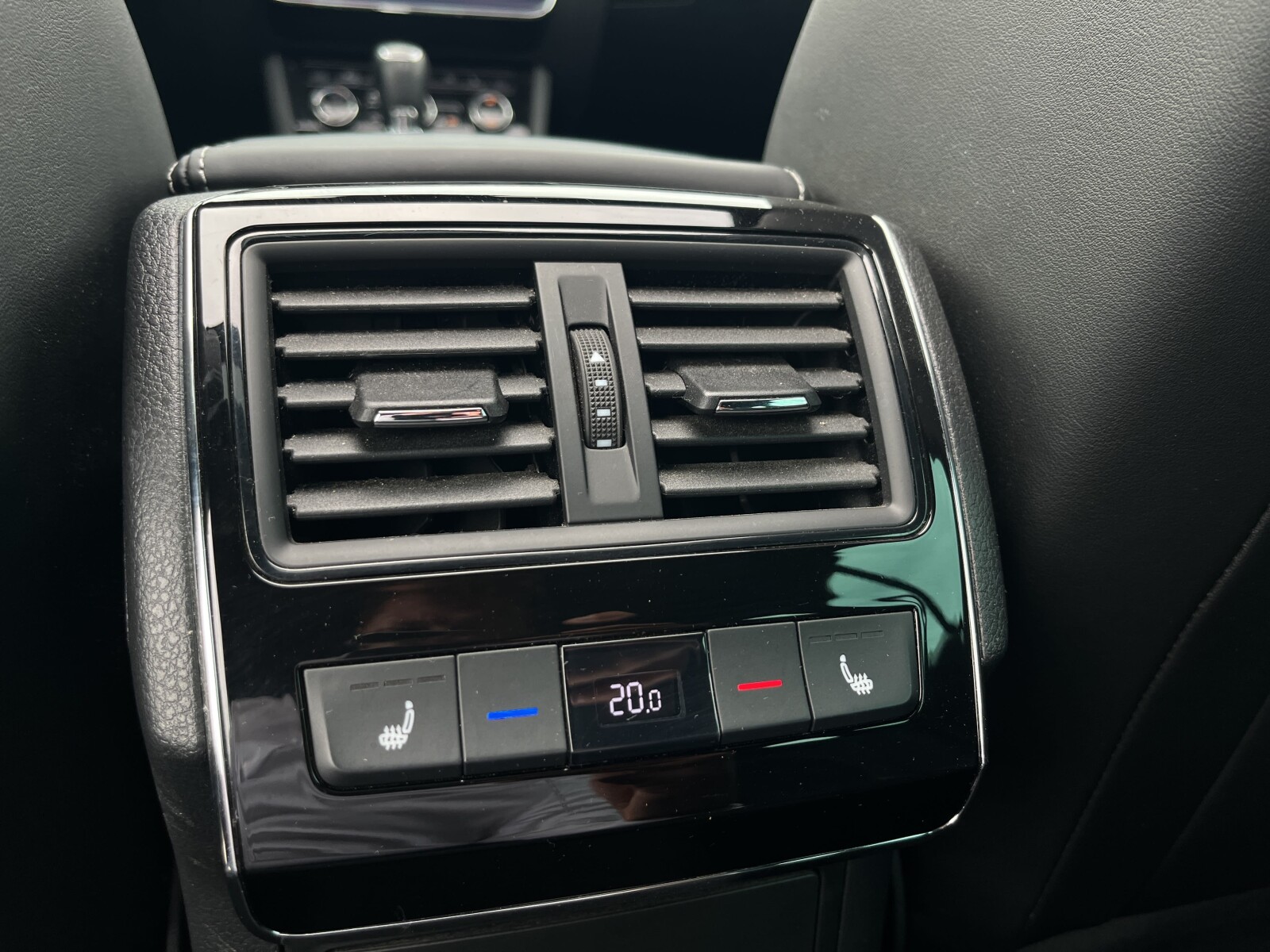 Škoda Superb - zdjęcie 16