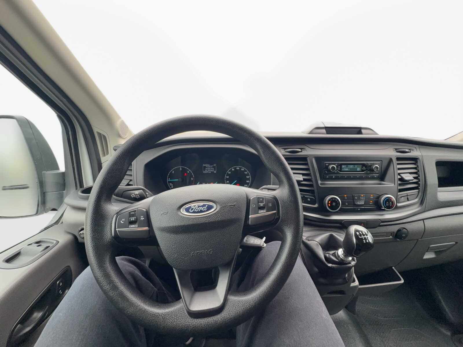 Ford Transit - zdjęcie 11