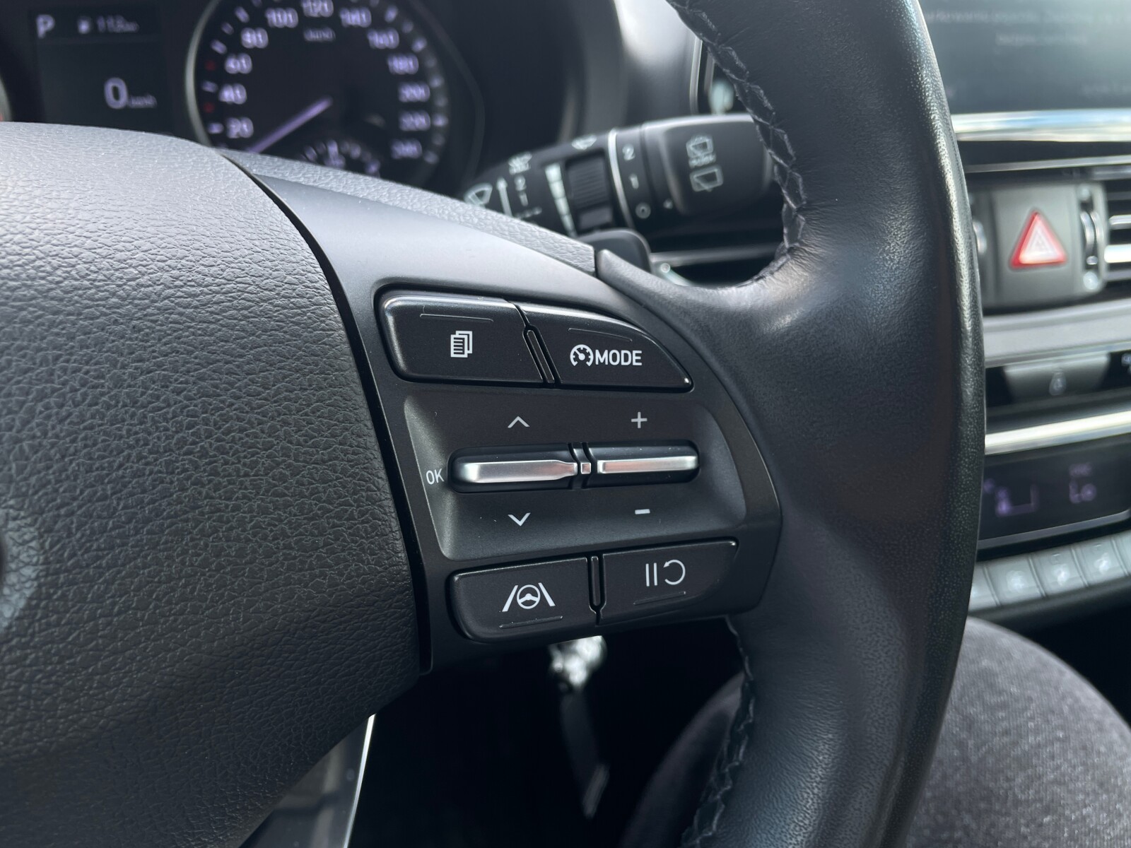 Hyundai i30 - zdjęcie 23