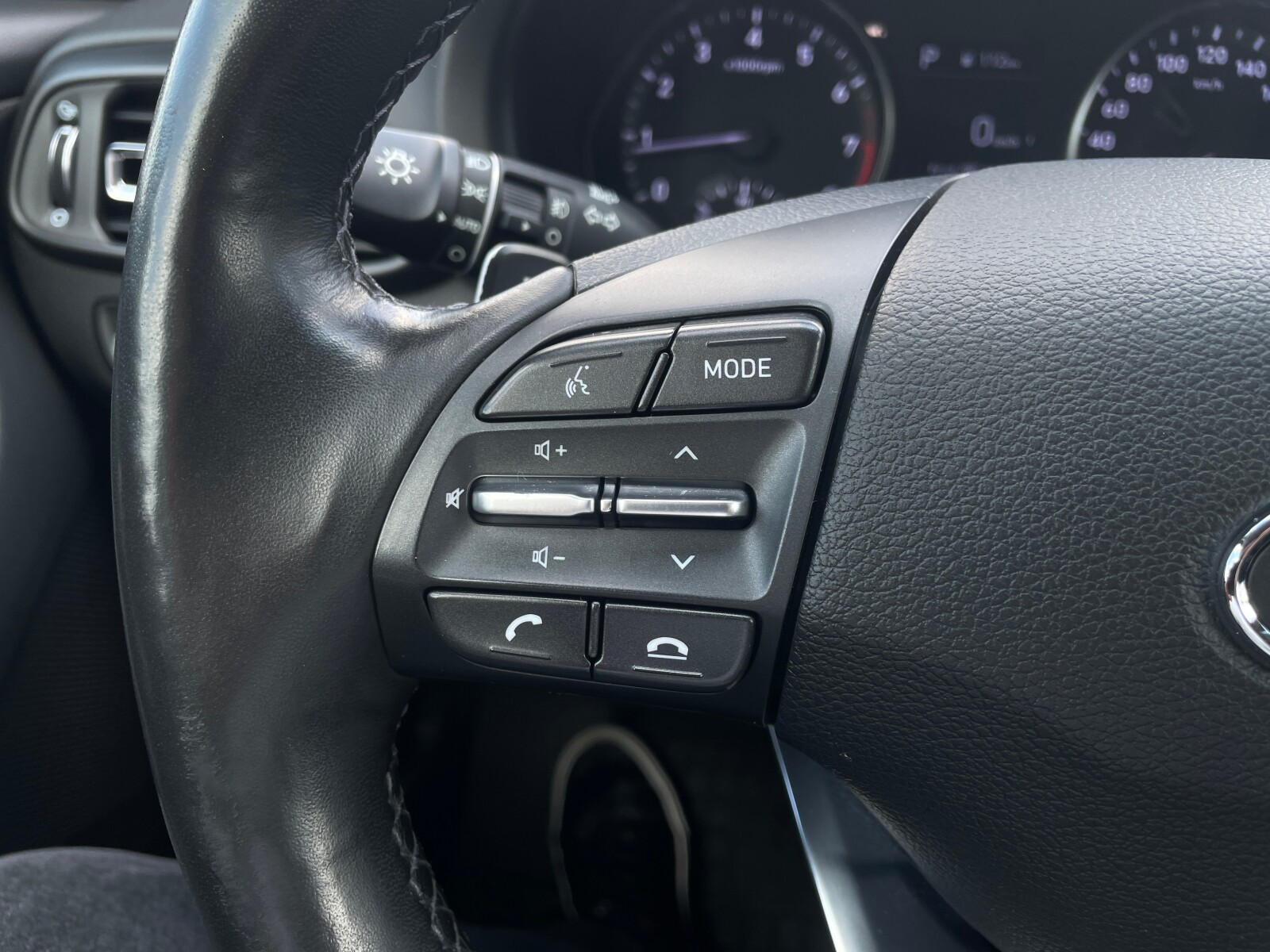 Hyundai i30 - zdjęcie 21