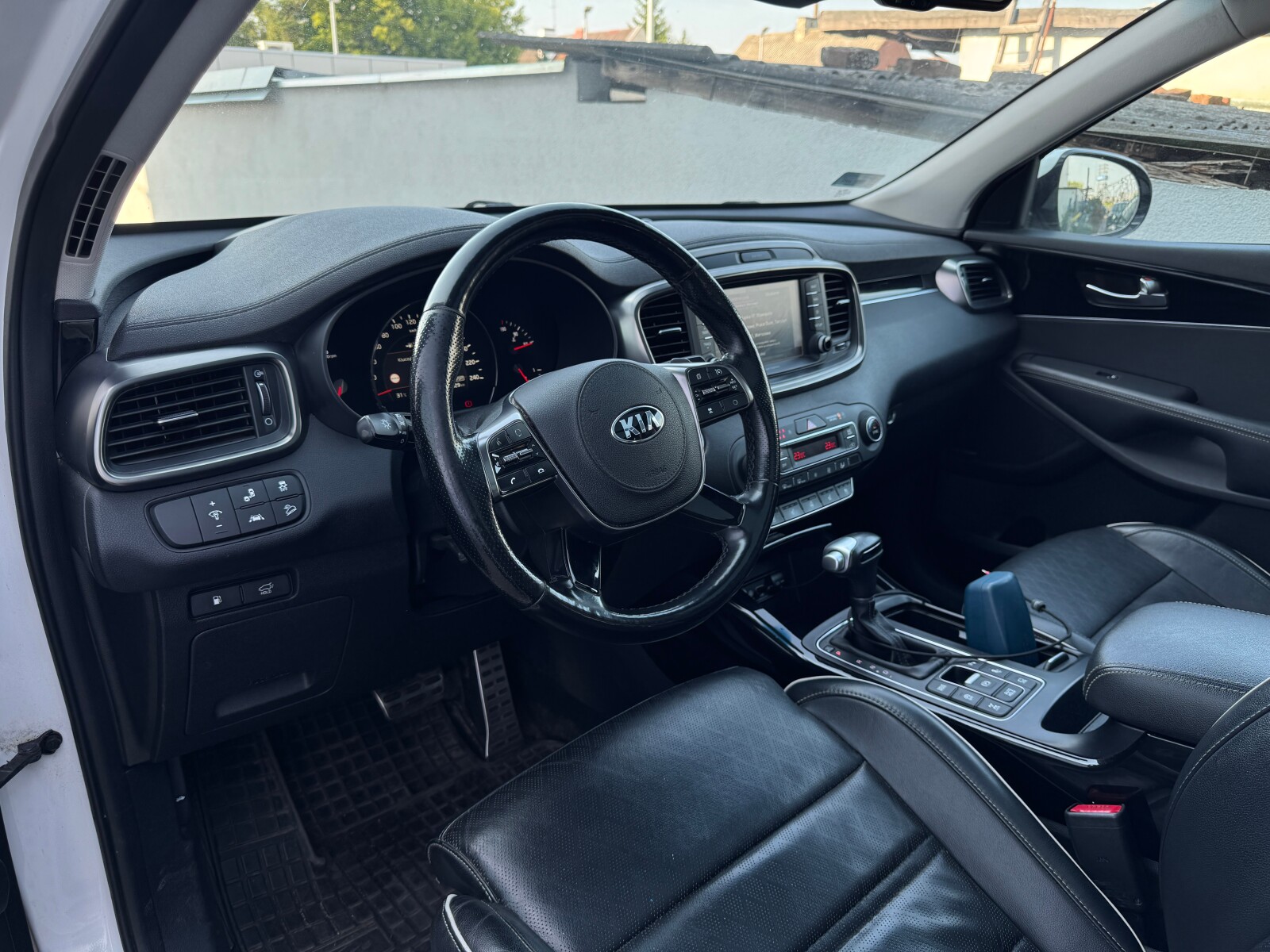 Kia Sorento - zdjęcie 9