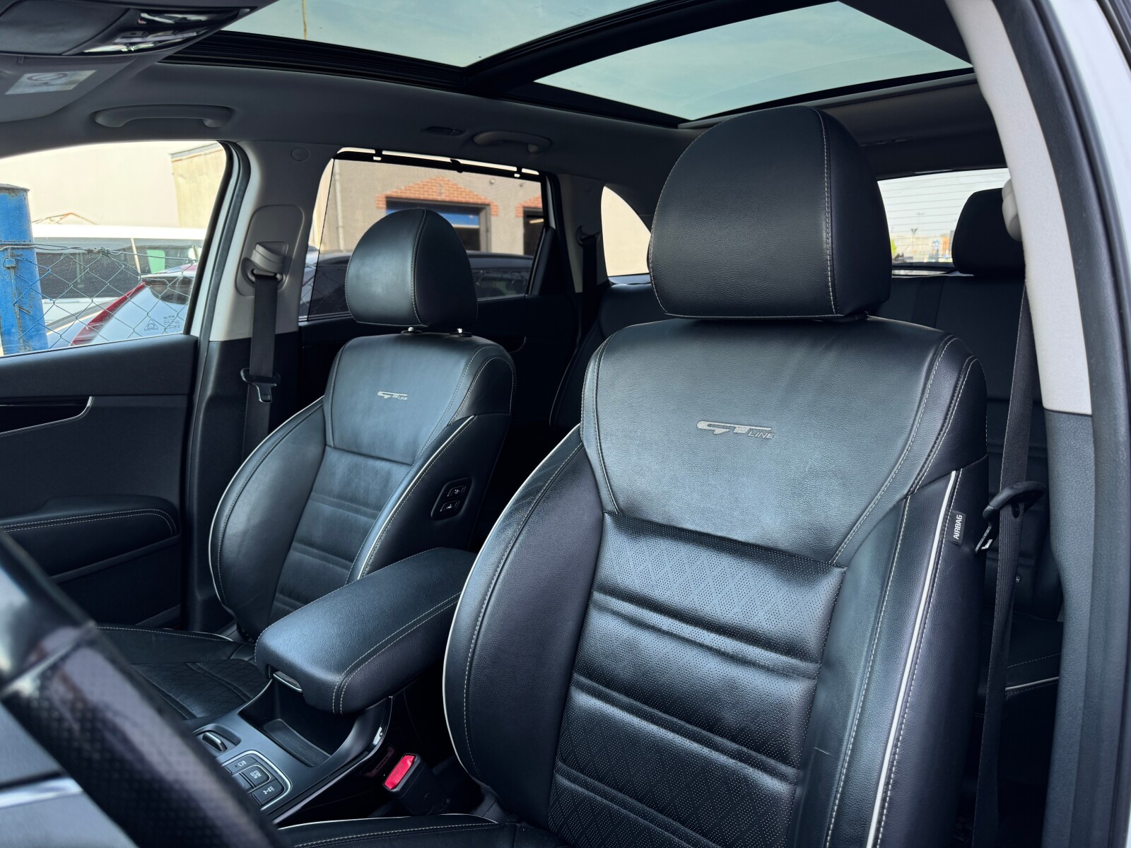 Kia Sorento - zdjęcie 10