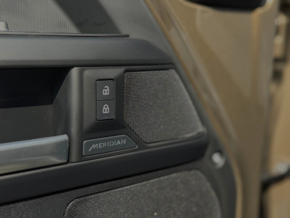 Defender MY26 3.0D I6 250 PS AWD Auto X-Dynamic SE 110