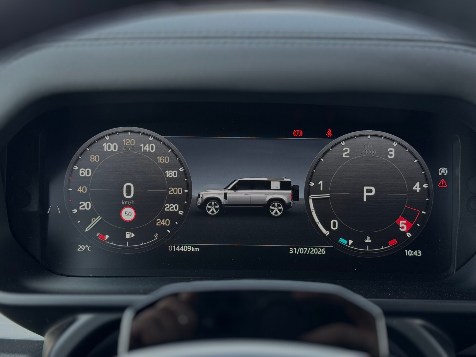 Land Rover Defender 110 - zdjęcie 12