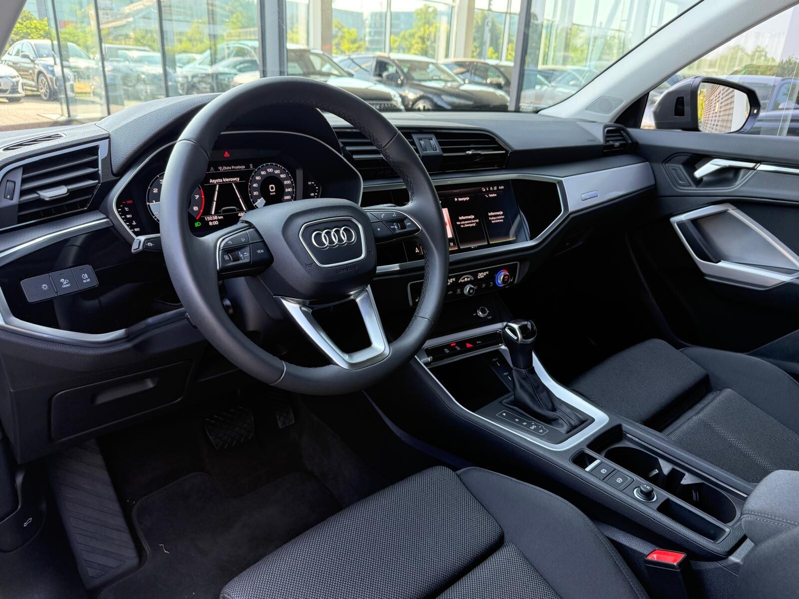 Audi Q3 - zdjęcie 14