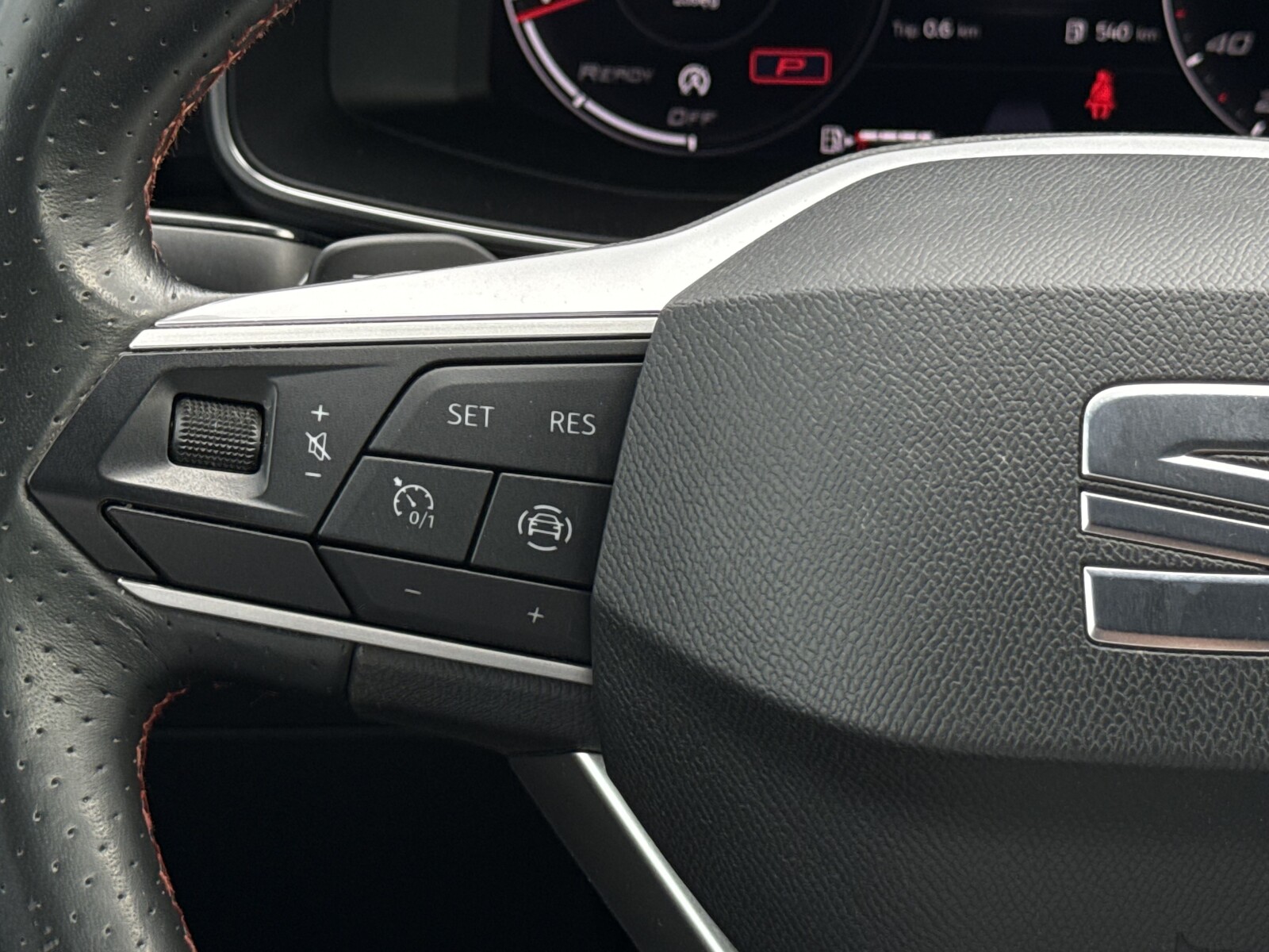 Seat Leon - zdjęcie 15