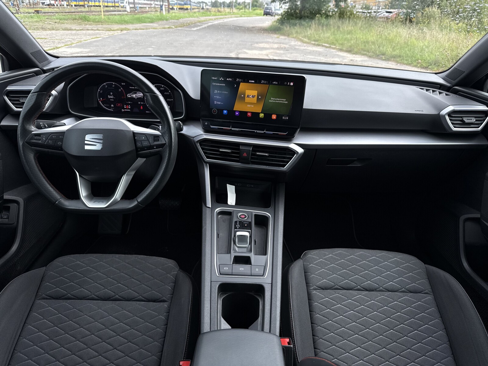 Seat Leon - zdjęcie 9