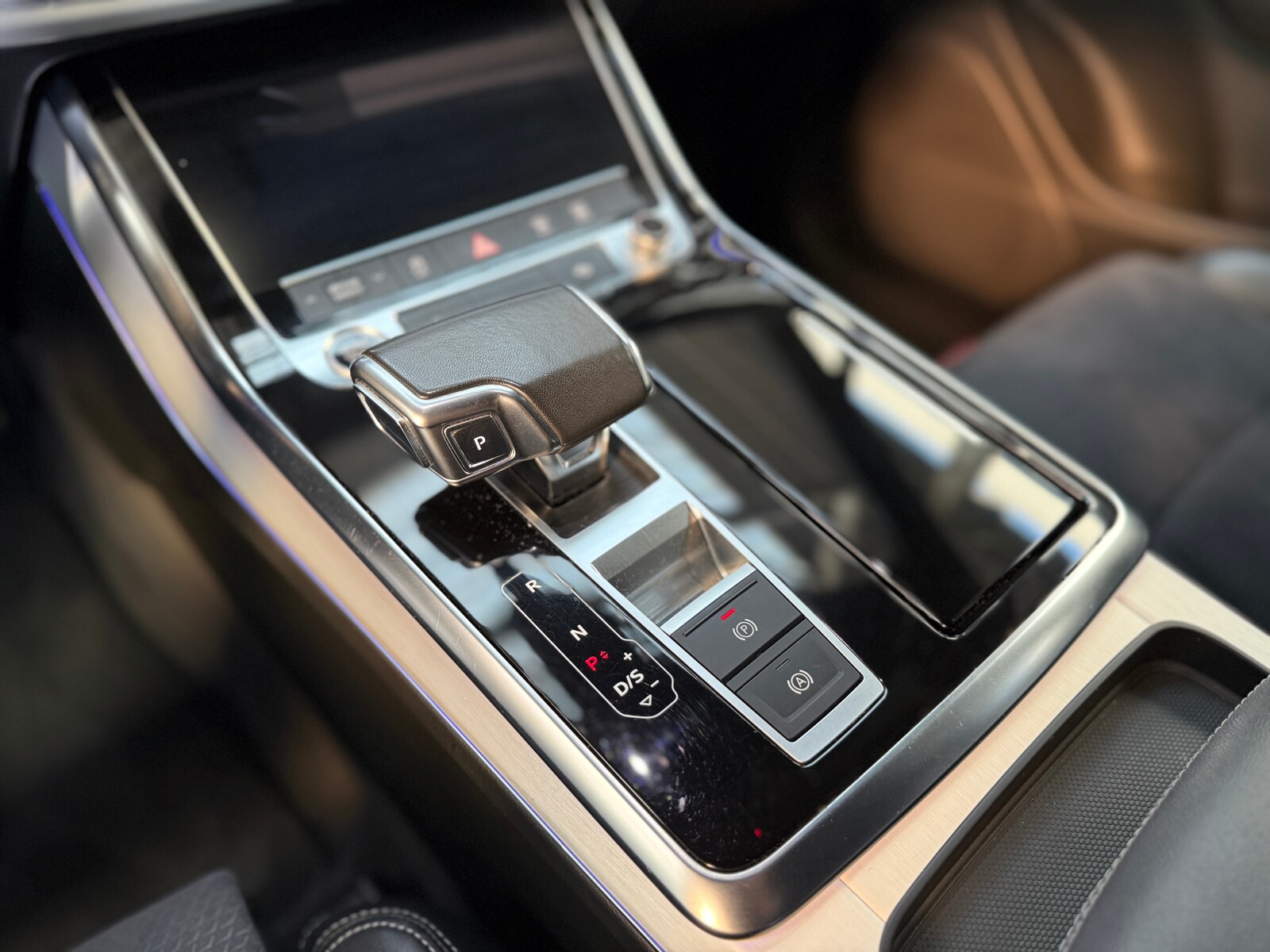 Audi Q7 - zdjęcie 26