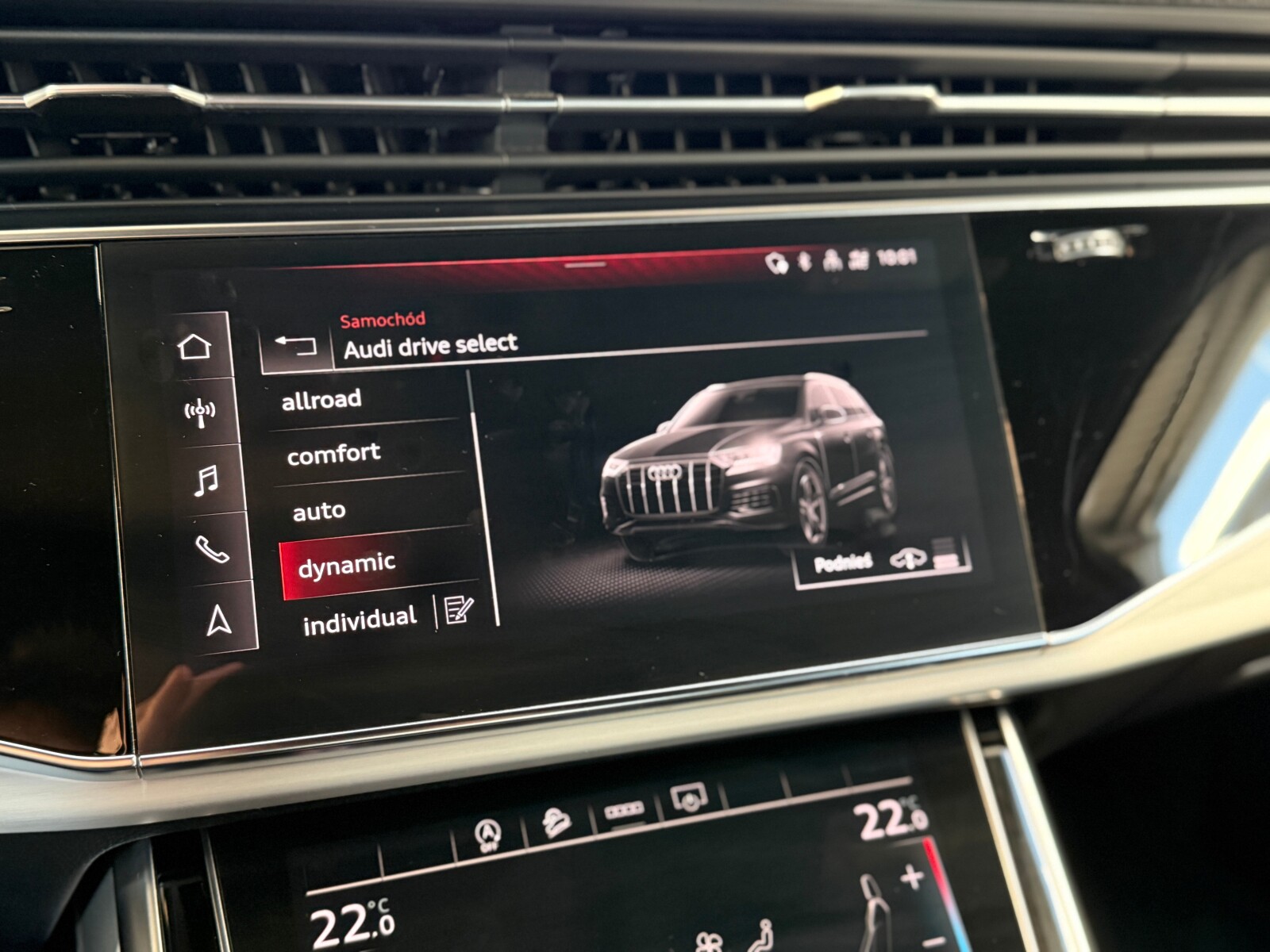 Audi Q7 - zdjęcie 35