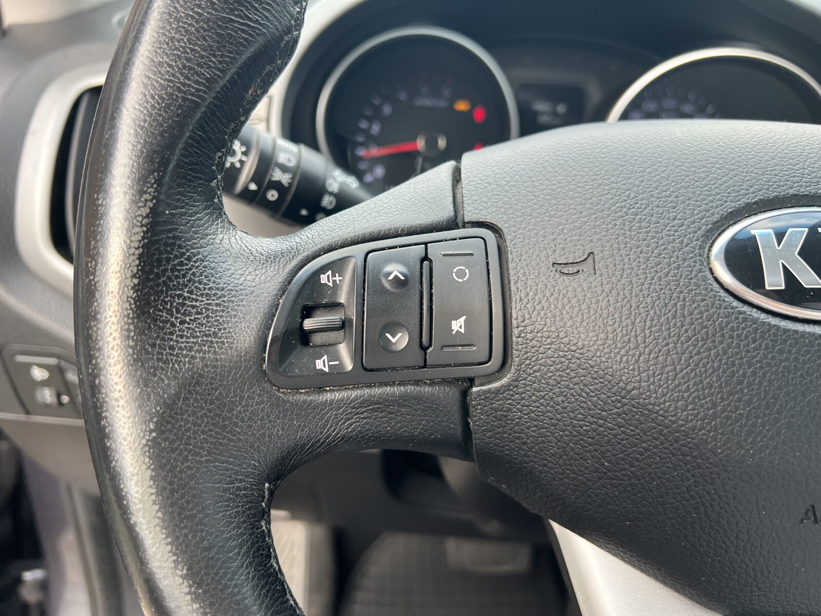 Kia Sportage - zdjęcie 14
