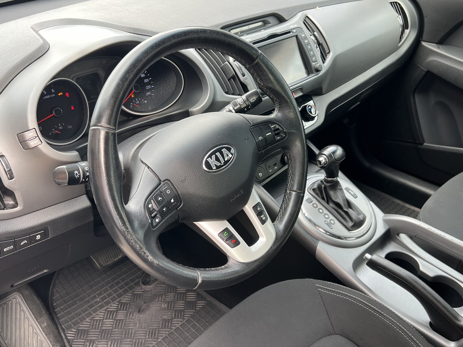 Kia Sportage - zdjęcie 9