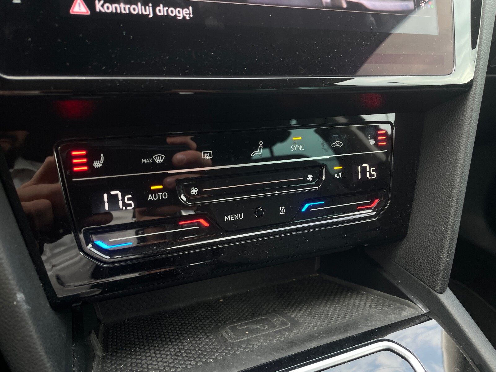 Volkswagen Passat Variant - zdjęcie 32