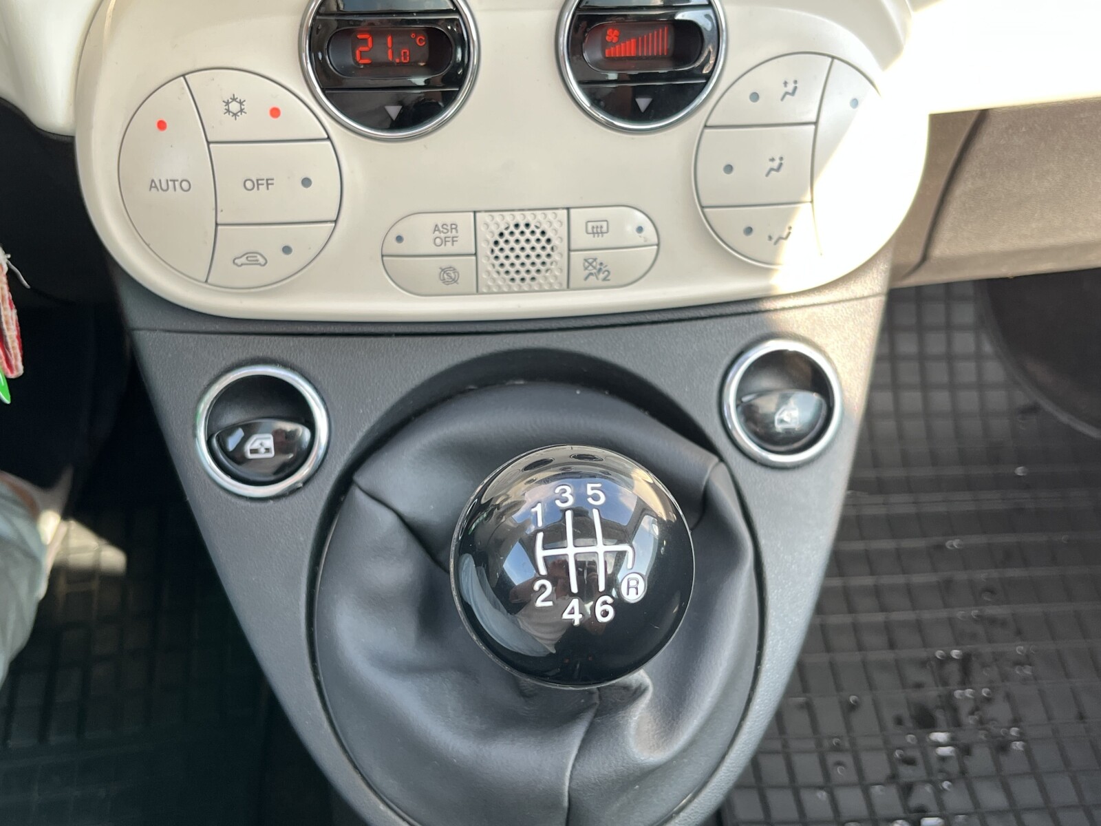Fiat 500 - zdjęcie 21
