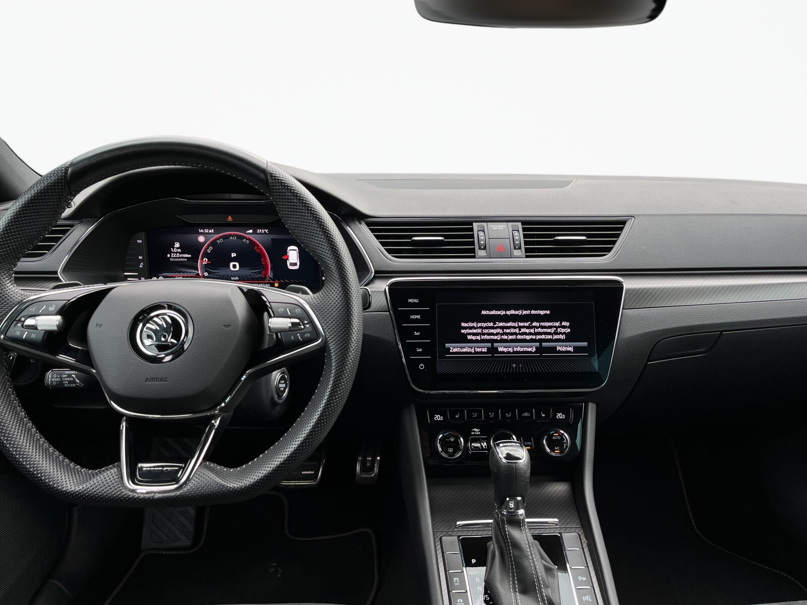 Škoda Superb Combi - zdjęcie 16
