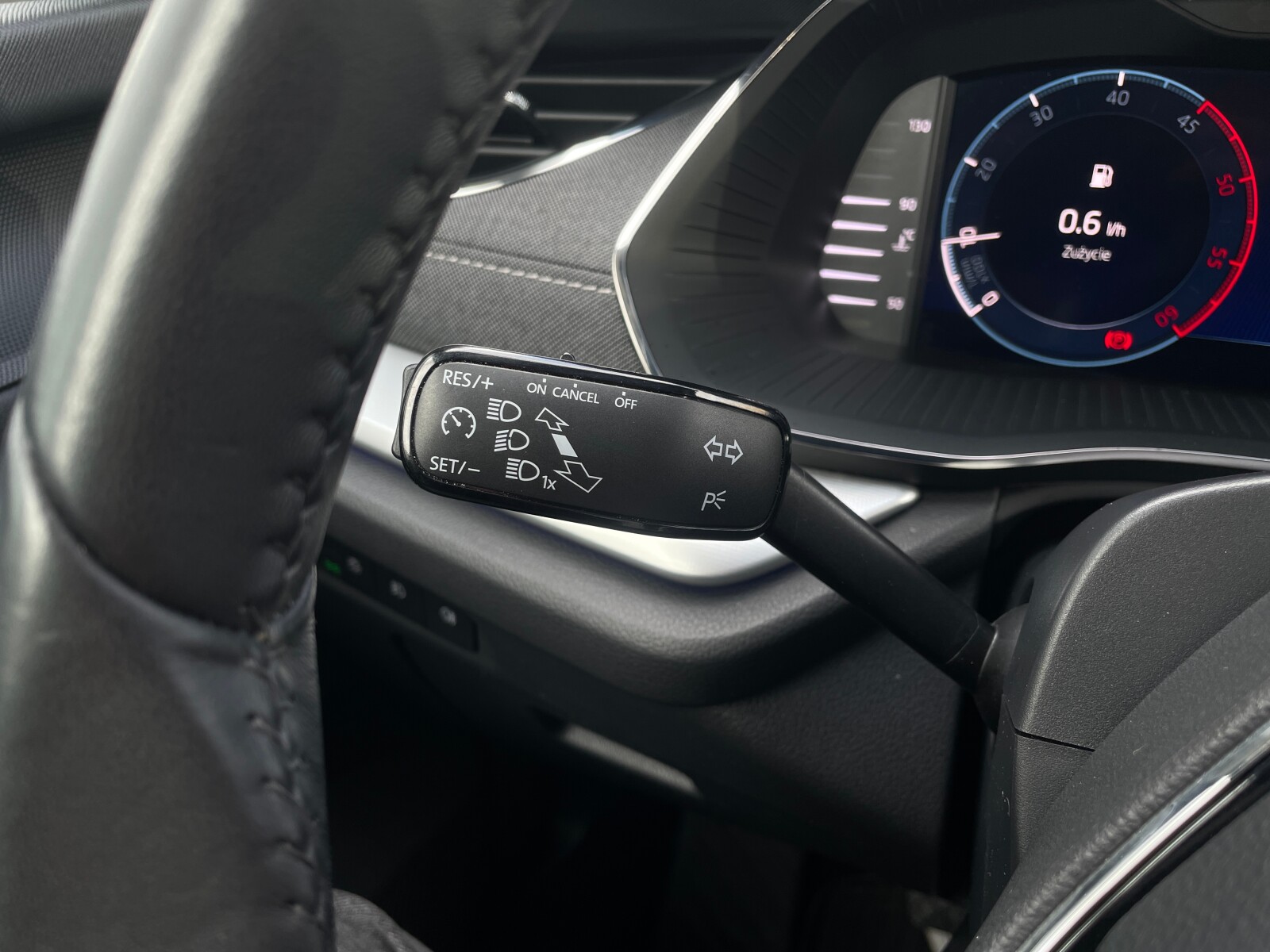 Škoda Octavia Combi - zdjęcie 23