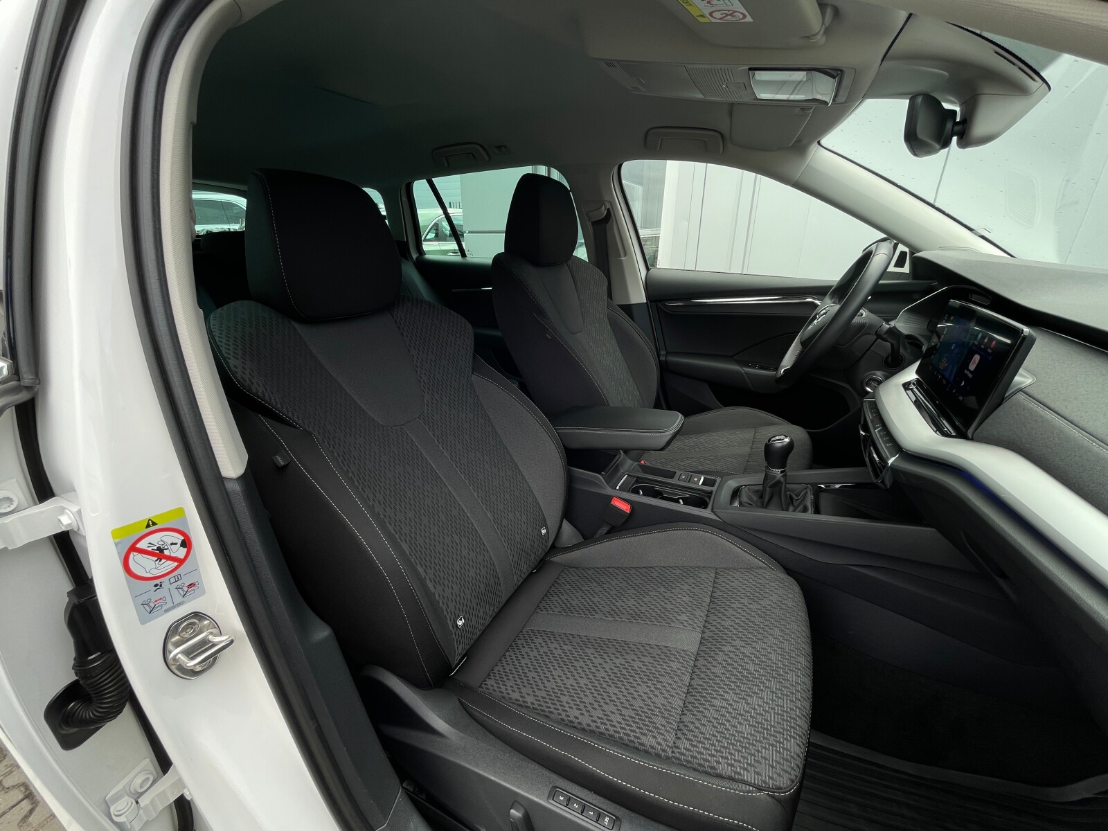 Škoda Octavia Combi - zdjęcie 18