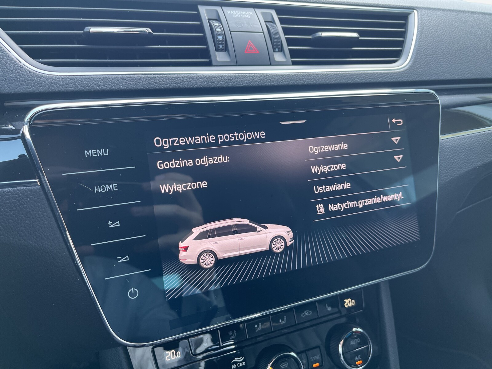 Škoda Superb Combi - zdjęcie 33