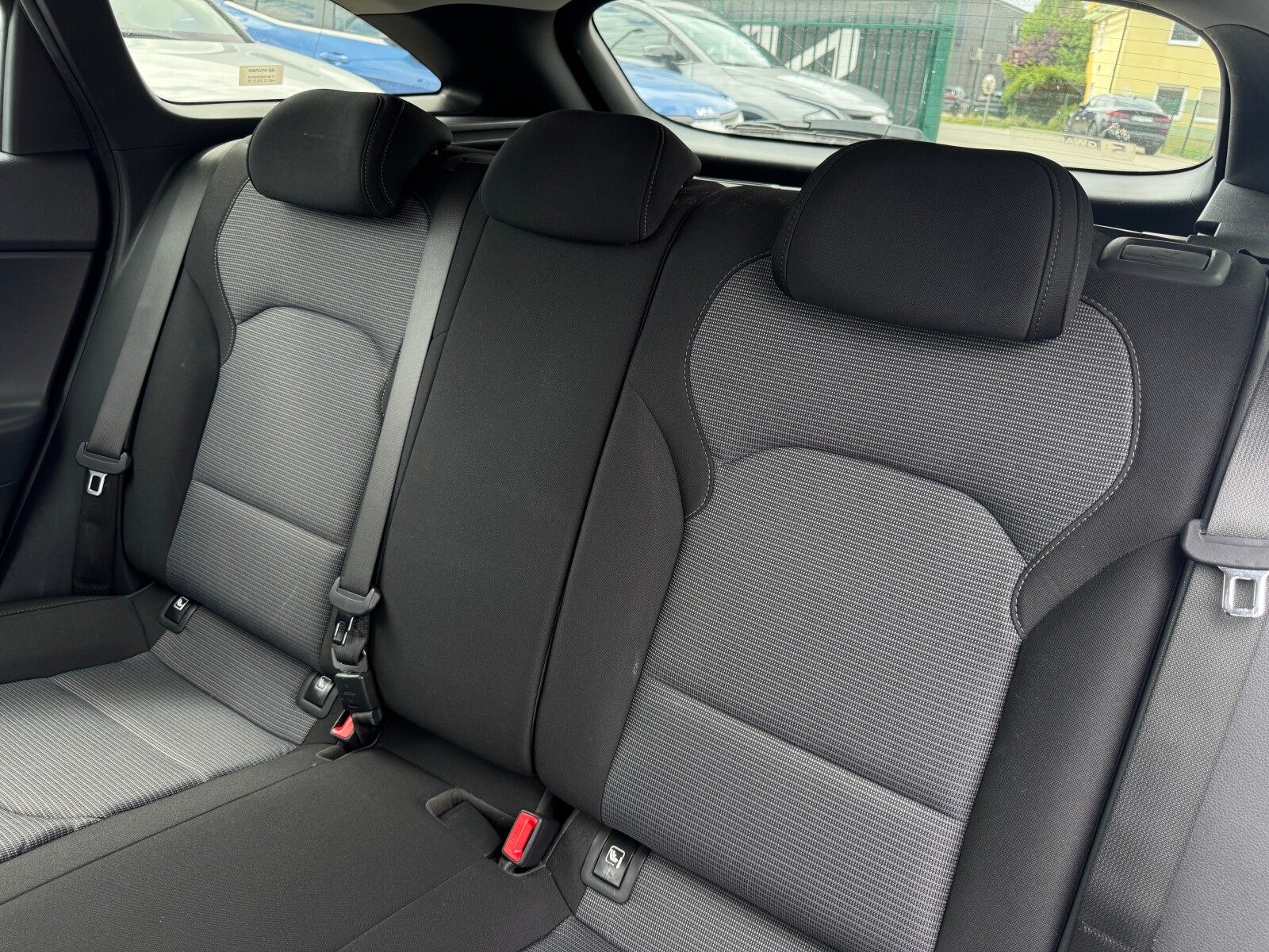 Hyundai i30 - zdjęcie 12