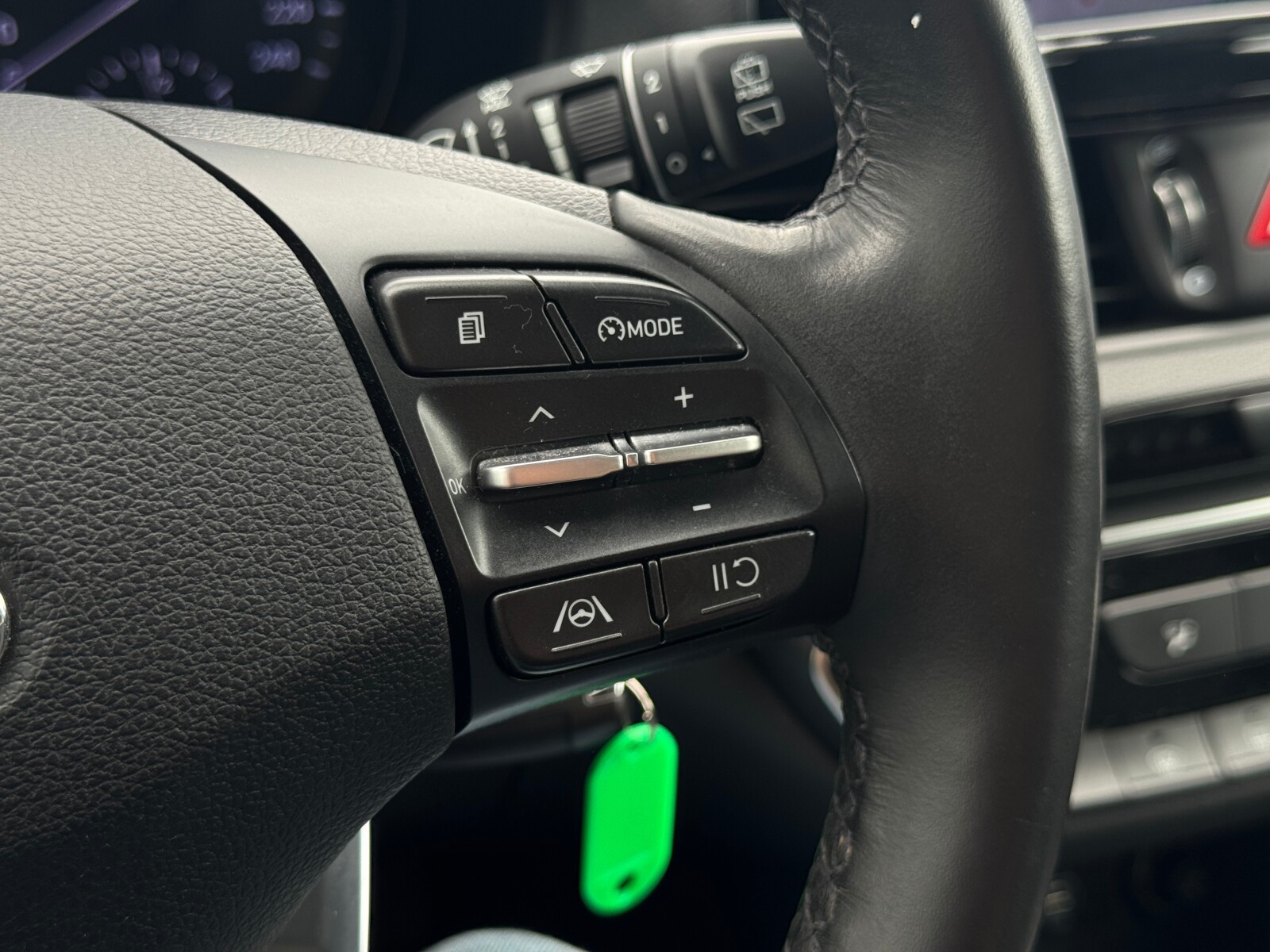 Hyundai i30 - zdjęcie 22