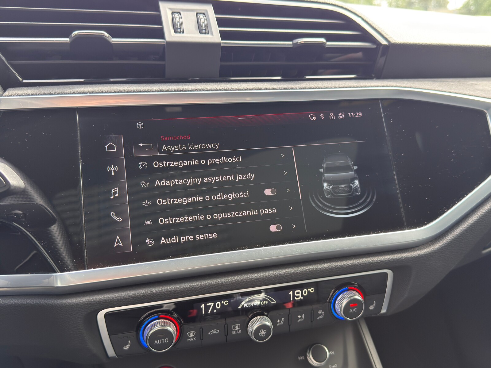 Audi RS Q3 Sportback - zdjęcie 40