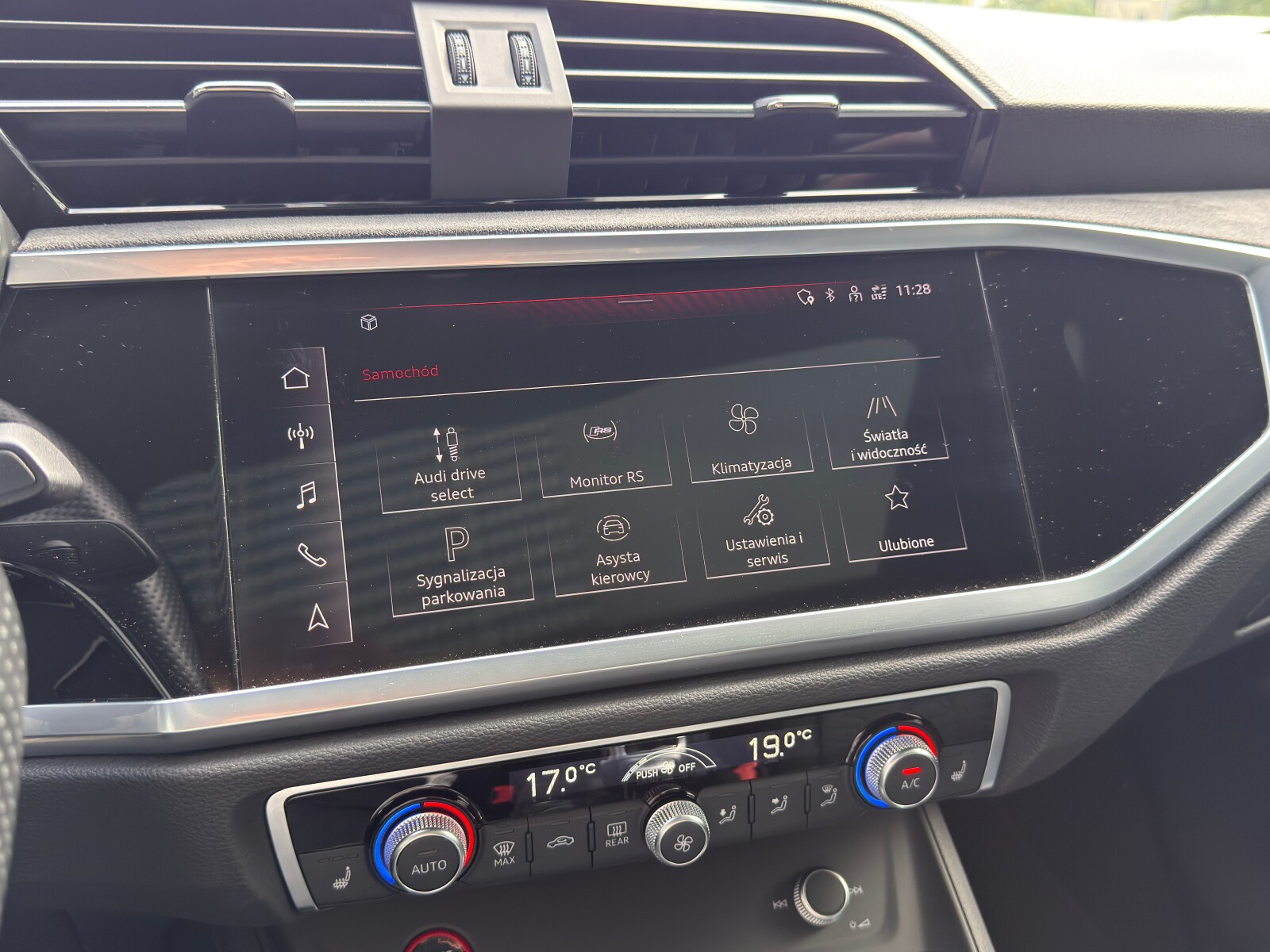 Audi RS Q3 Sportback - zdjęcie 37