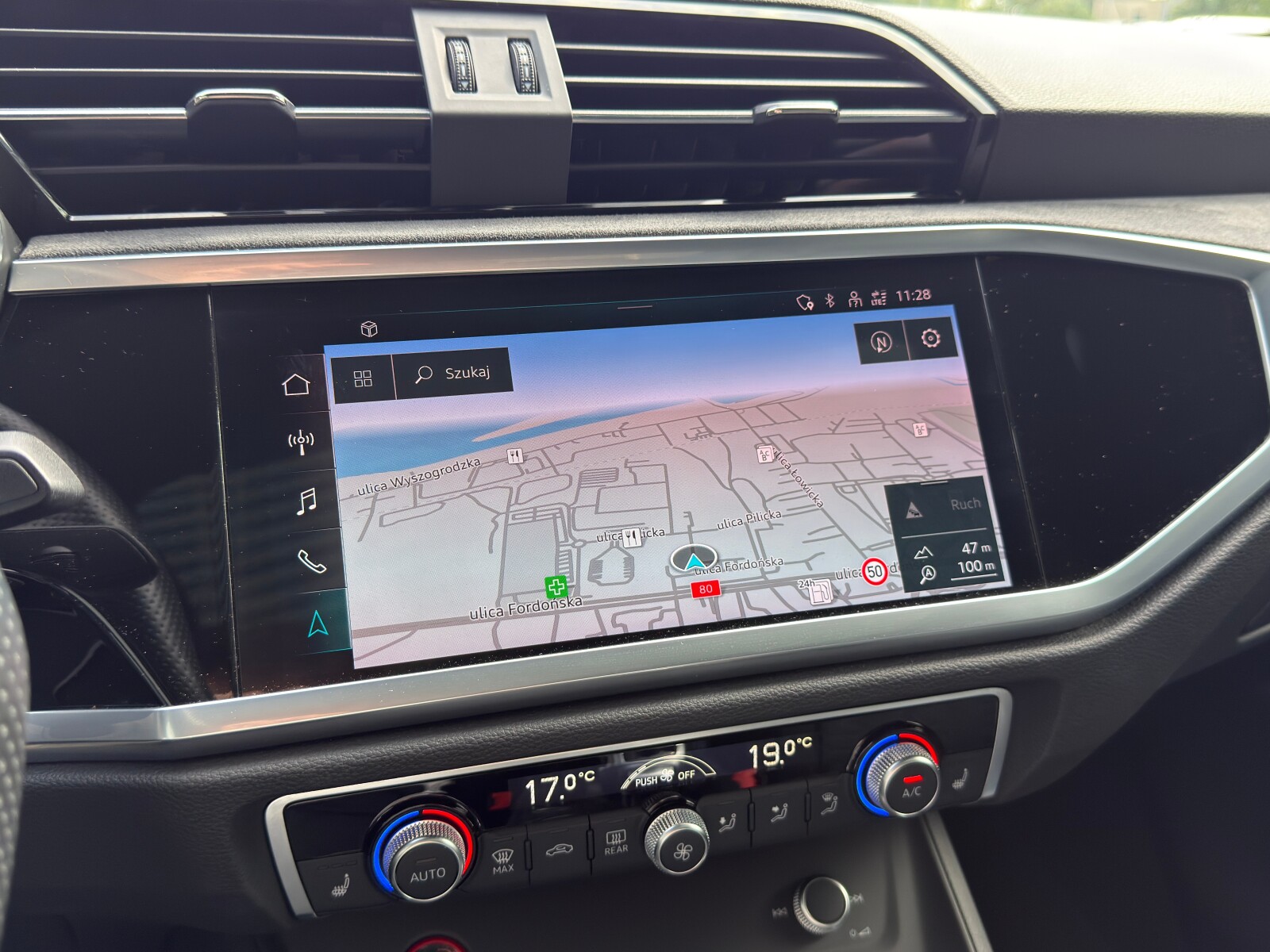 Audi RS Q3 Sportback - zdjęcie 35