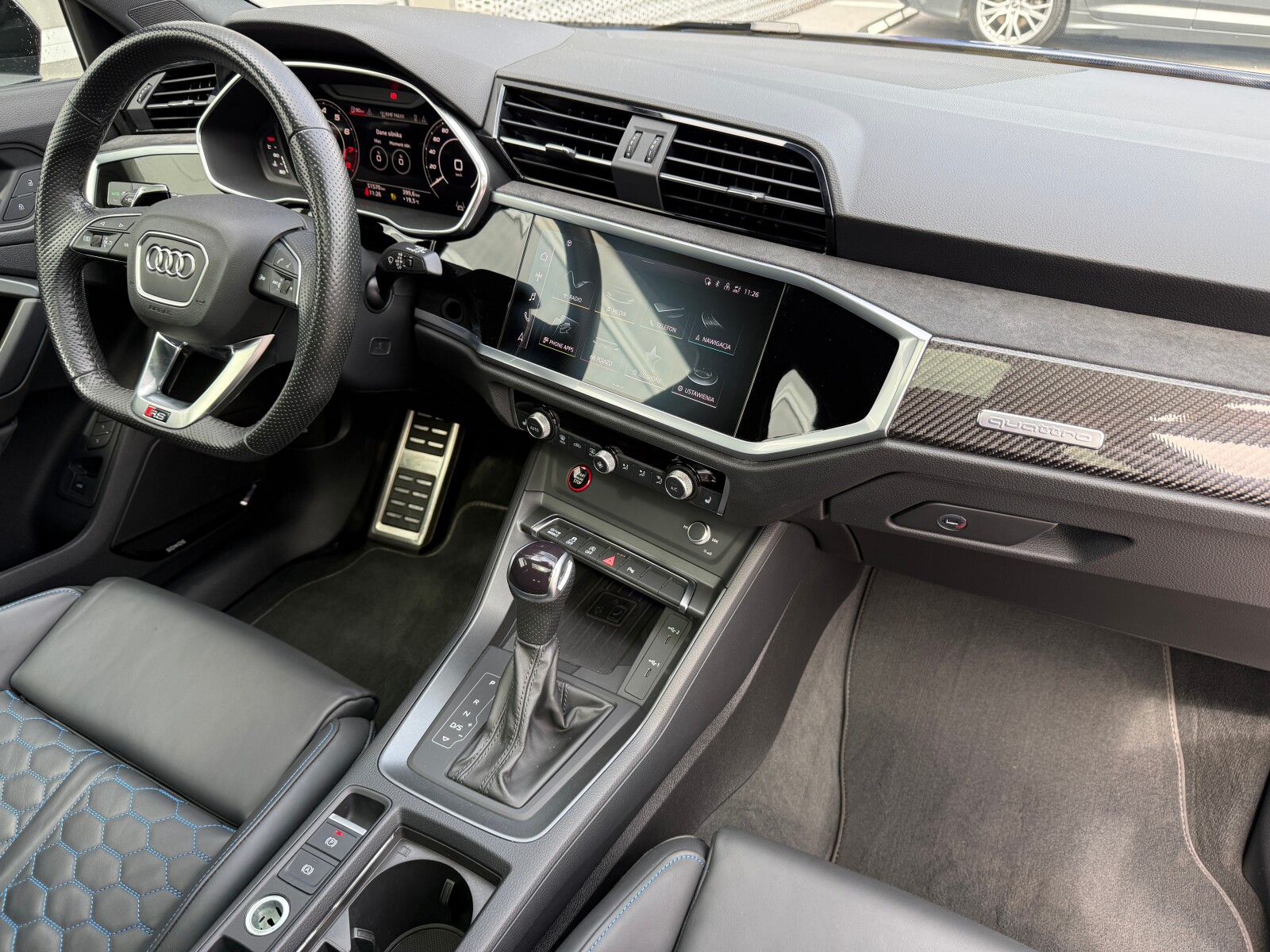 Audi RS Q3 Sportback - zdjęcie 25
